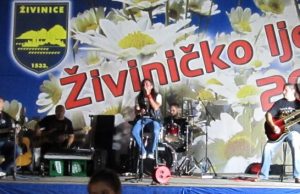 “Živiničko ljeto” otvorili “Poštari” i “Vrane”