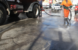 Nastavlja se generalna dezinfekcija i pranje živiničkih ulica