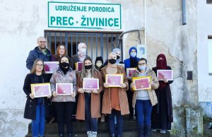 PRECC Živinice: Uručene zahvalnice polaznicama radionice šivenja i dekupaž tehnike