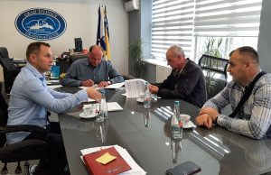 Potpisan ugovor o asfaltiranju dionice puta u MZ Gornja Lukavica