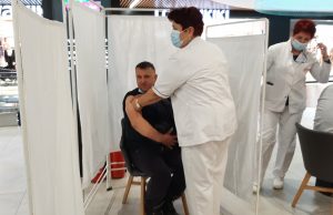 Za vikend vakcinacija u TC Bingo i u privrednim subjektima na Malinama