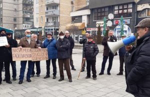 Mirni protest živiničkih penzionera/umirovljenika