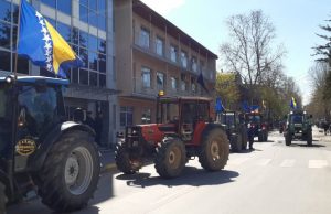 Živinički farmeri danas protestirali ispred sjedišta Gradske uprave