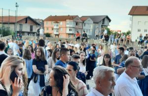 Isrpraćena još jedna generacija gimnazijalaca