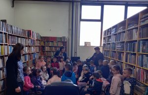 Mališani JU “Dječije obdanište” Živinice posjetili Gradsku biblioteku