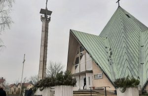 Upaljena druga adventska svijeća