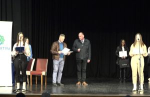 Manifestacija “Živinički šampioni znanja”