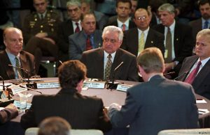 Na današnji dan – potpisan Daytonski mirovni sporazum