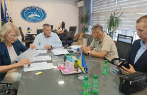 Gradonačelnik Živinica potpisao ugovore za rješavanje problema vodosnabdijevanja