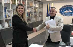 Ministrica Anela Ajšić i gradonačelnik Began Muhić potpisali ugovore za realizaciju infrastrukturnih projekata