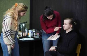 Dramski studio Aplauz upriličio radionicu šminke i studijsku posjetu Filmskom Centru Sarajevo