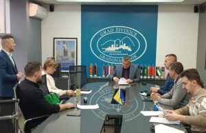 Gradonačelnikova podrška mladima izražena kroz još četiri nova ugovora