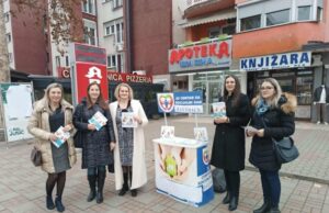 Centar za socijalni rad Živinice upriličio info štand o hraniteljstvu