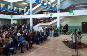 Dan nezavisnosti BiH obilježili učenici Mješovite srednje škole