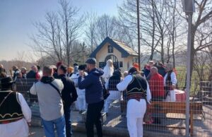 Građani Živinica Gornjih čuvaju tradiciju poklada