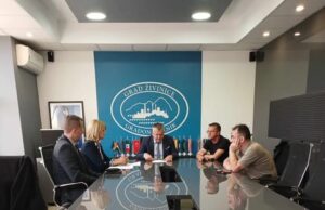Gradonačelnik Živinica potpisao ugovore za infrastrukturne projekte u Brnjici i Samardžijama