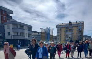 Stotinu žena iz Tešnja posjetile Živinice