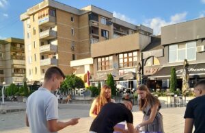 Omladinski pokret ˝Revolt˝u Živinicama proveo akciju o unapređenju izbornog procesa u BiH