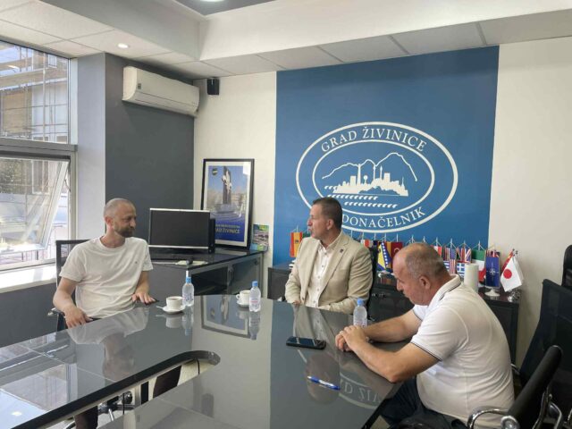 bfa10bd5-5929-4156-95ba-af51406903d0