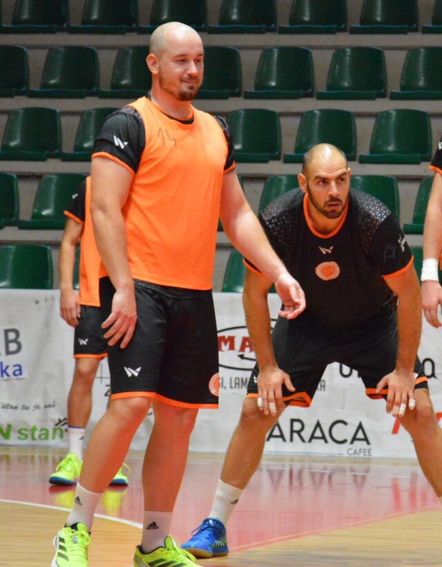 541728464_1427389432722260_8751755236546438787_n