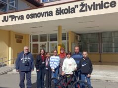 BIHAMK poklonio bicikl „Prvoj osnovnoj školi“ Živinice – podrška djeci i edukaciji u saobraćaju