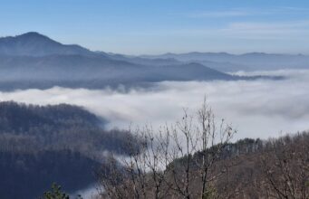 Planinarskim pohodom obilježen Međunarodni dan planina