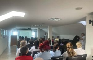 U Domu zdravlja Živinice upriličeno predavanje o borbi protiv raka grlića maternice