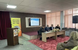 Ministar Omerovć održao radni sastanak u JU “Druga osnovna škola” Živinice