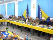 Upriličen vojni iftar u kasarni Dubrave